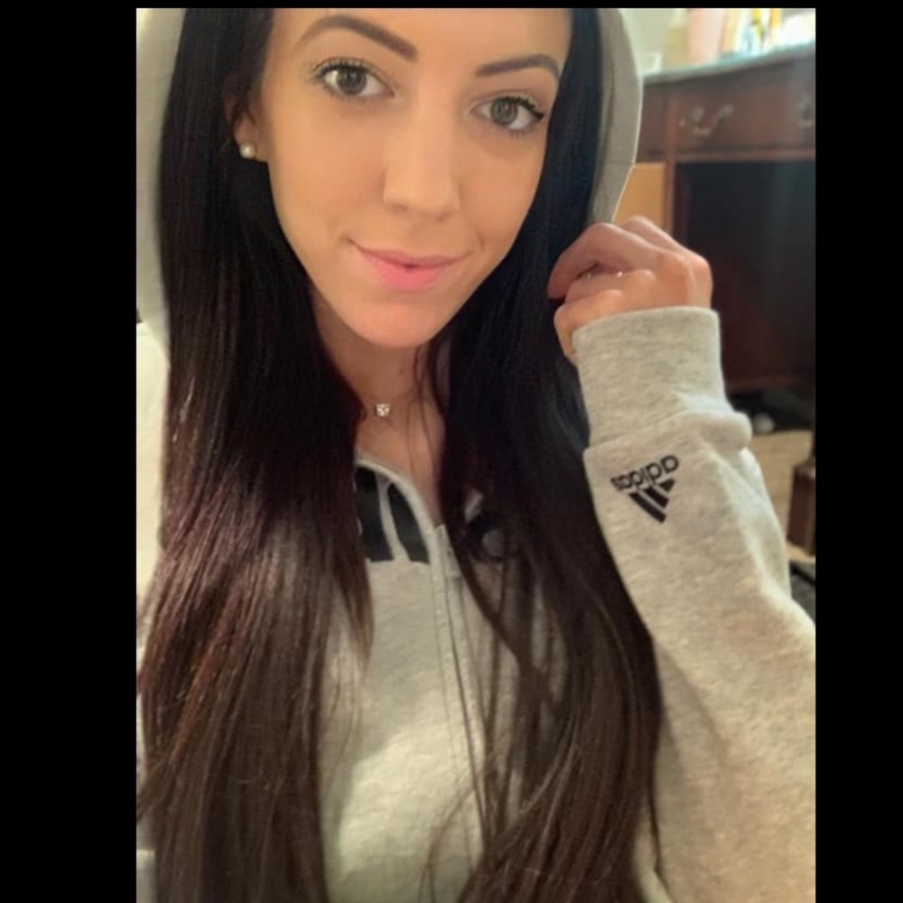 Hey! Read to get to know a little about me :)